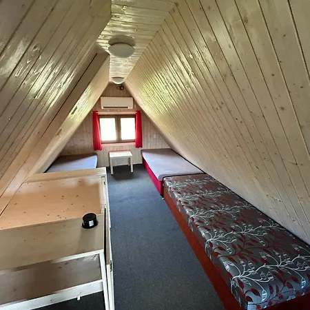 Lodge Retro Sobesky