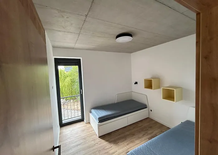 Retro Sobesky Lodge